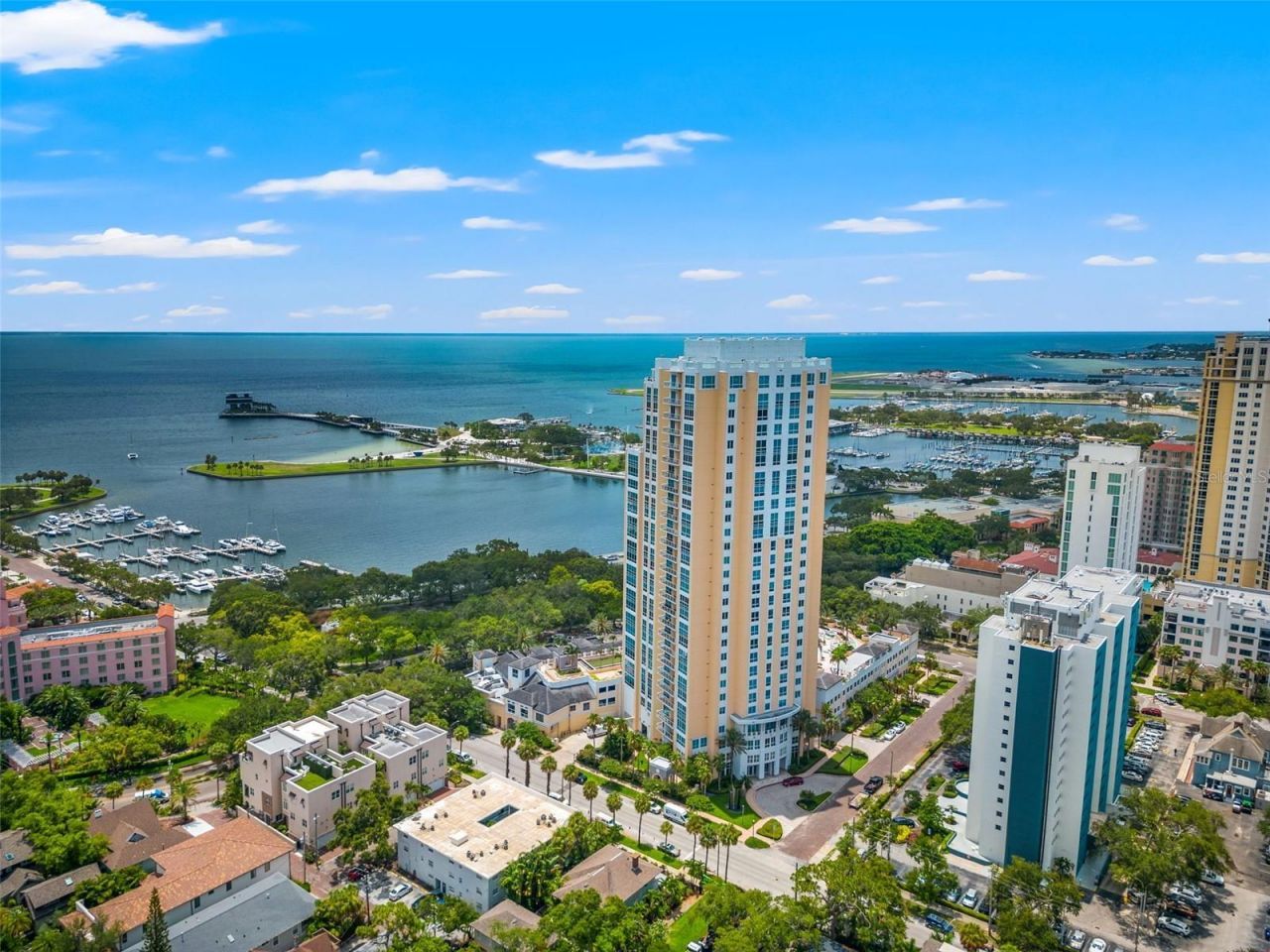 400 Beach Drive Ne, Unit 1004, Saint Petersburg, FL 33701 Photo