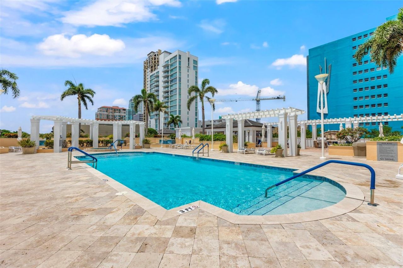 400 Beach Drive Ne, Unit 1004, Saint Petersburg, FL 33701 Photo