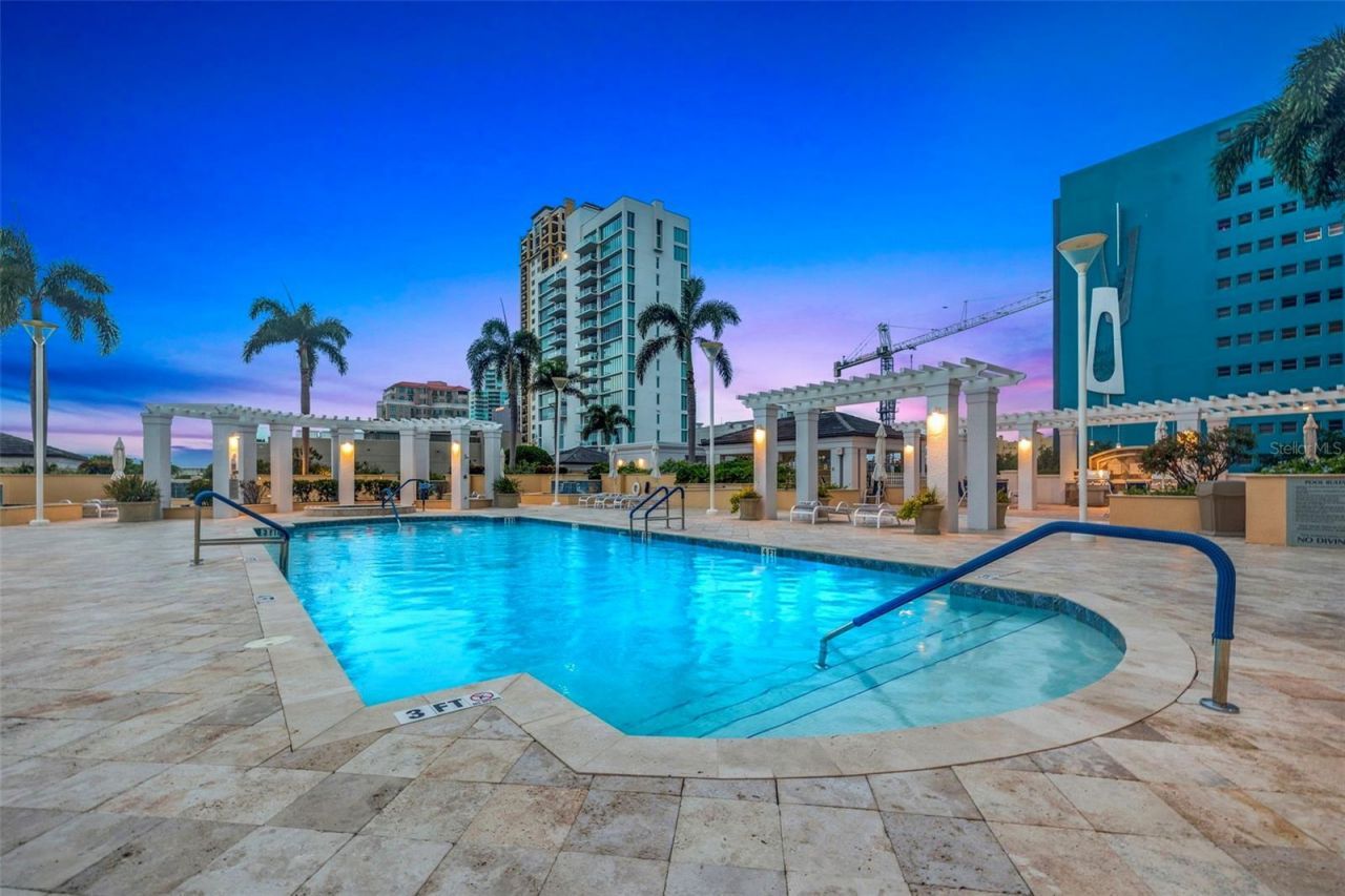 400 Beach Drive Ne, Unit 1004, Saint Petersburg, FL 33701 Photo