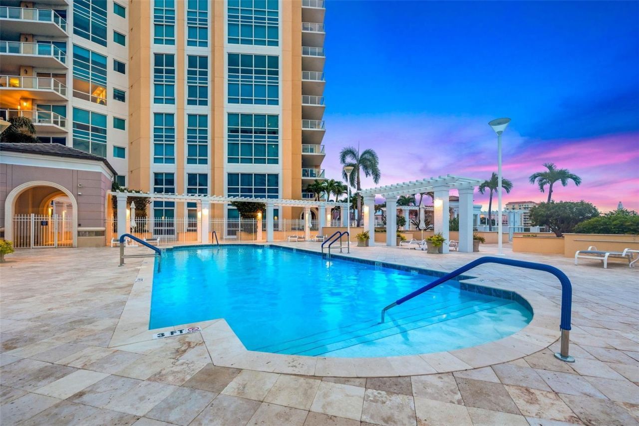 400 Beach Drive Ne, Unit 1004, Saint Petersburg, FL 33701 Photo