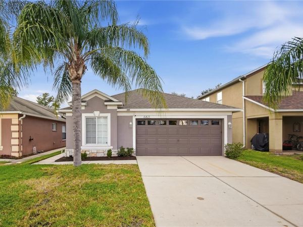 6821 ARAMON COURT , WESLEY CHAPEL, FL 33545