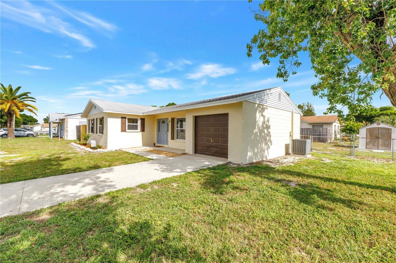 2918 Sandpointe Drive, Bradenton, FL 34205 Photo