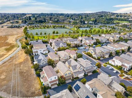 1589 Bonanza Ln, Folsom, CA 95630 Photo