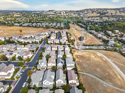 1589 Bonanza Ln, Folsom, CA 95630 Photo