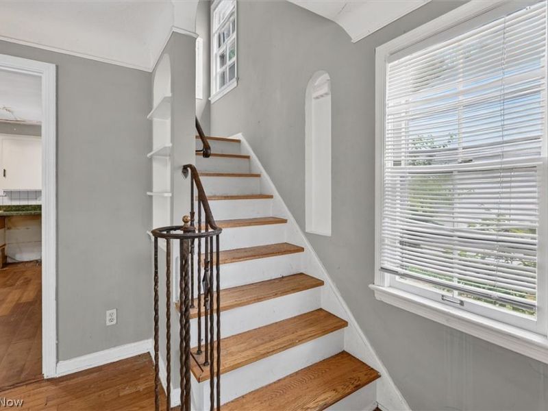 3971 Bluestone Road , Cleveland Heights, OH 44121 Photo 10
