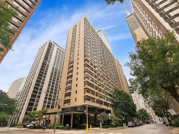 850 N DEWITT Place , Unit 16E, Chicago, IL 60611