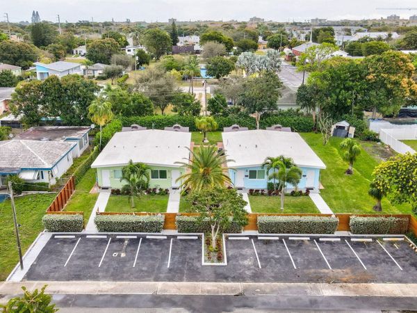 115 NW 8th Avenue, Delray Beach, FL 33444