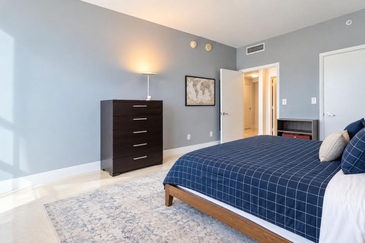 1900 N Bayshore Drive, Unit 2604, Miami, FL 33132 Photo