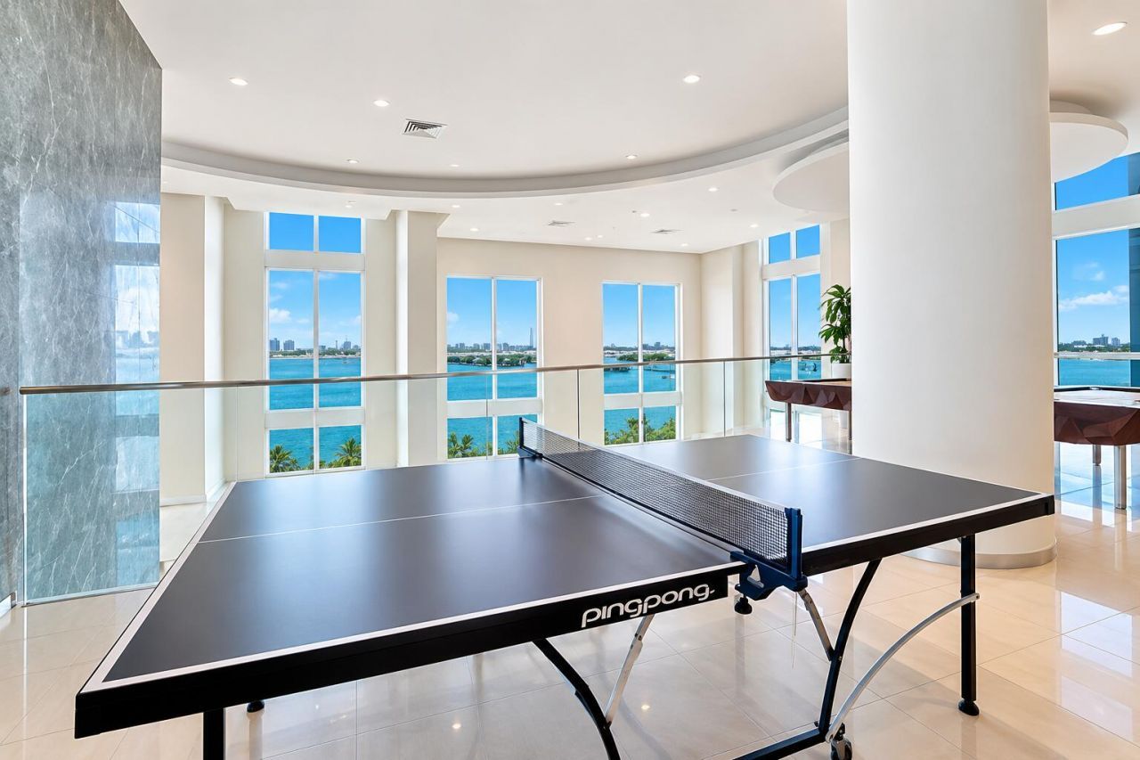 1900 N Bayshore Drive, Unit 2604, Miami, FL 33132 Photo