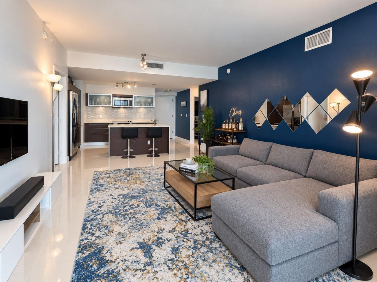 1900 N Bayshore Drive, Unit 2604, Miami, FL 33132 Photo