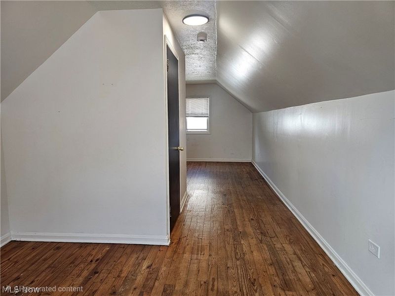 3900 Wetzel Avenue, Cleveland, OH 44109 Photo 16
