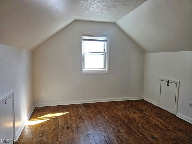 3900 Wetzel Avenue, Cleveland, OH 44109 Photo 18