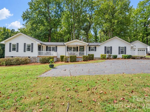 370 Shiloh Road , Statesville, NC 28677