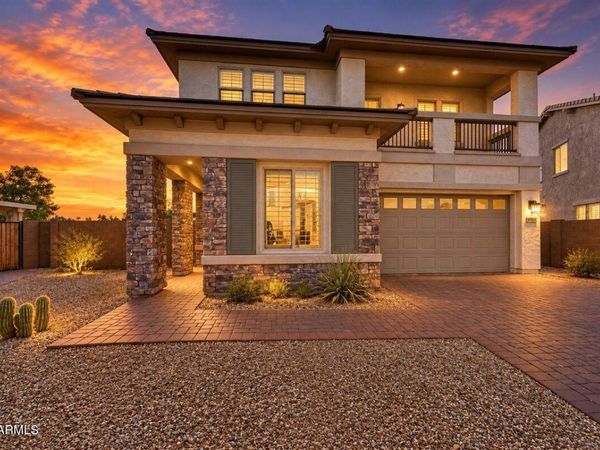16303 N 2ND Avenue, Phoenix, AZ 85023