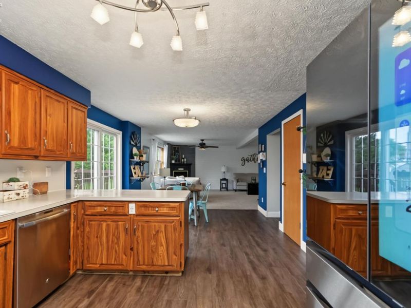 602 Linden Lane, Willard, OH 44890 Photo 12