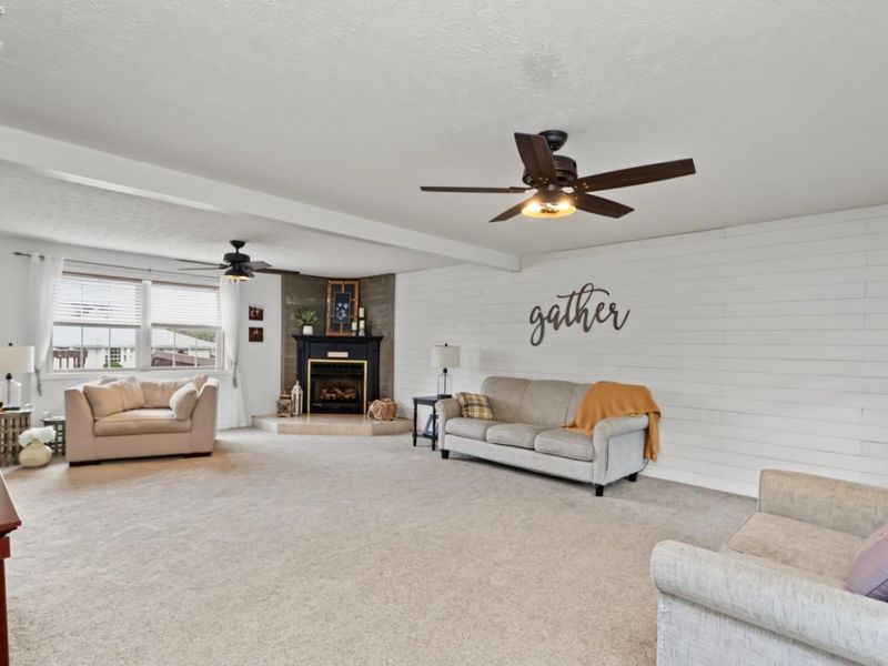 602 Linden Lane, Willard, OH 44890 Photo 4