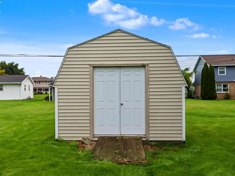 602 Linden Lane, Willard, OH 44890 Photo 45