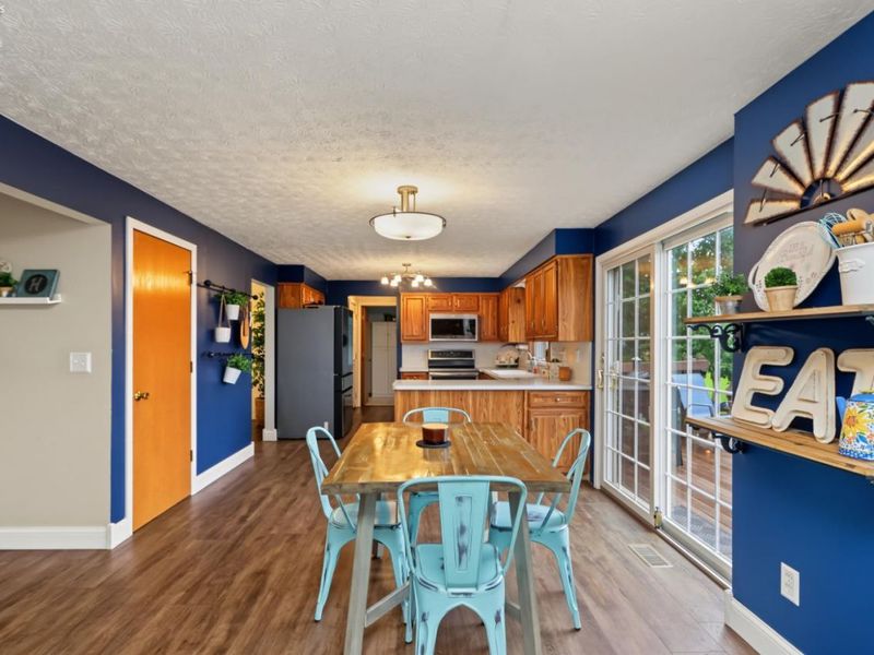 602 Linden Lane, Willard, OH 44890 Photo 8