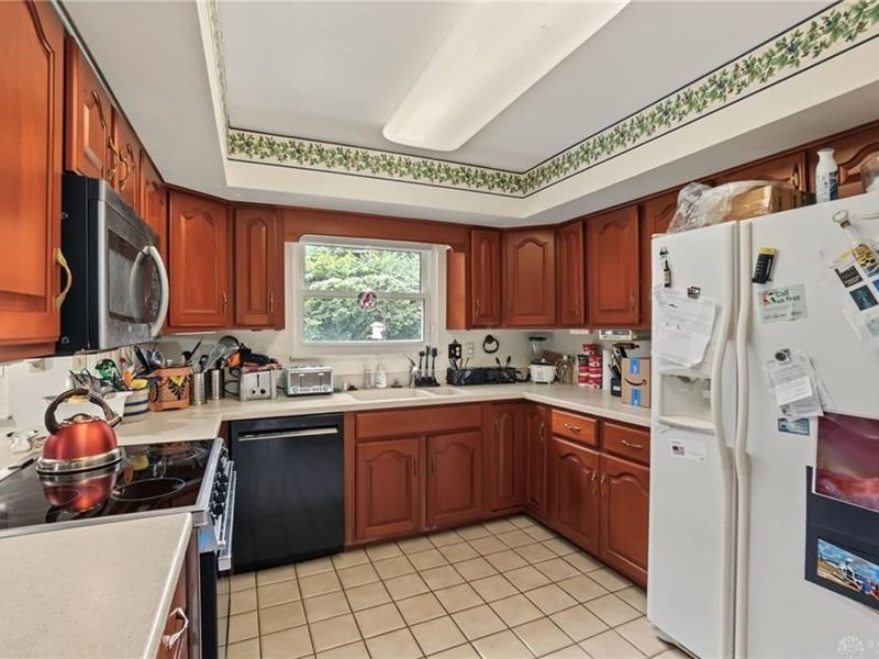 1022 E Rahn Road, Centerville, OH 45429 Photo 6