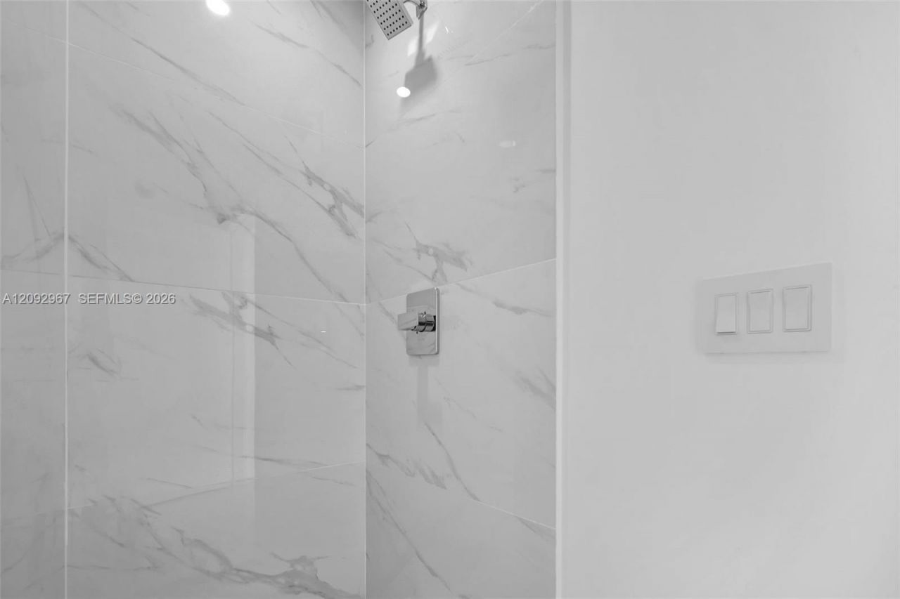 700 NE 24th St , Unit 4507, Miami, FL 33137 Photo