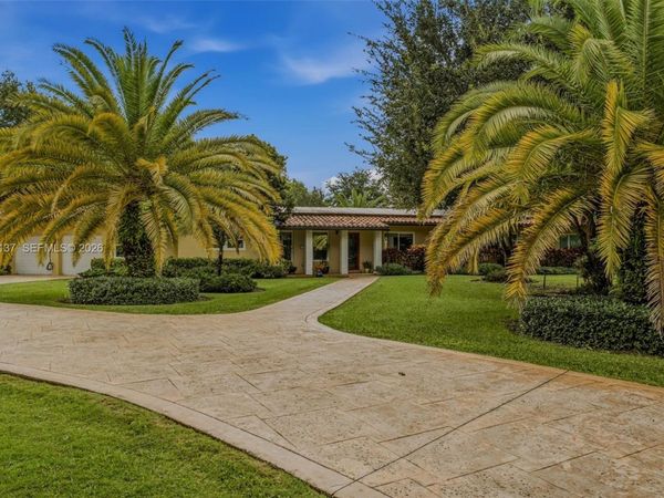 9801 SW 96th St , Miami, FL 33176