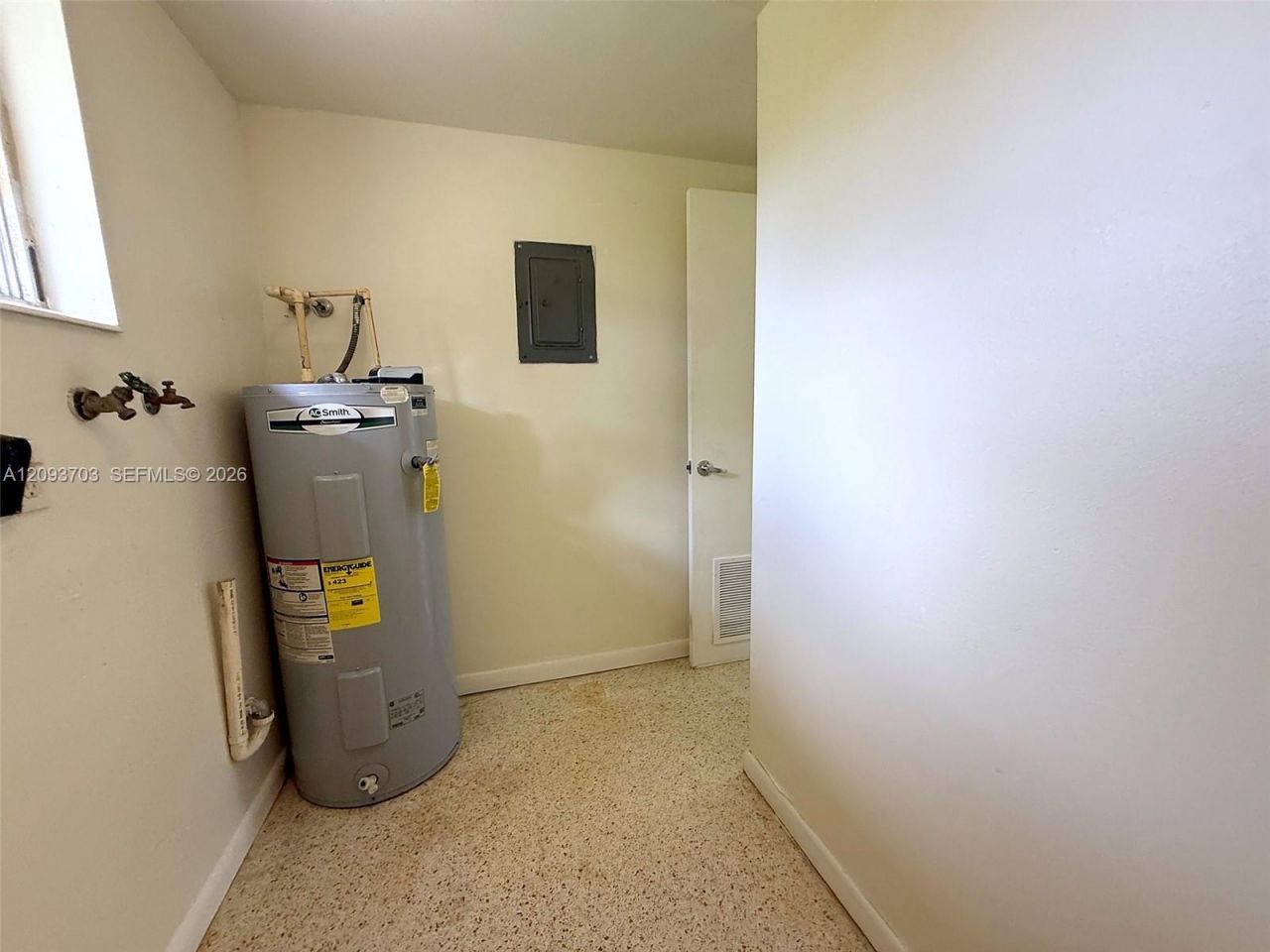 2619 Pompano Drive , Sebring, FL 33870 Photo