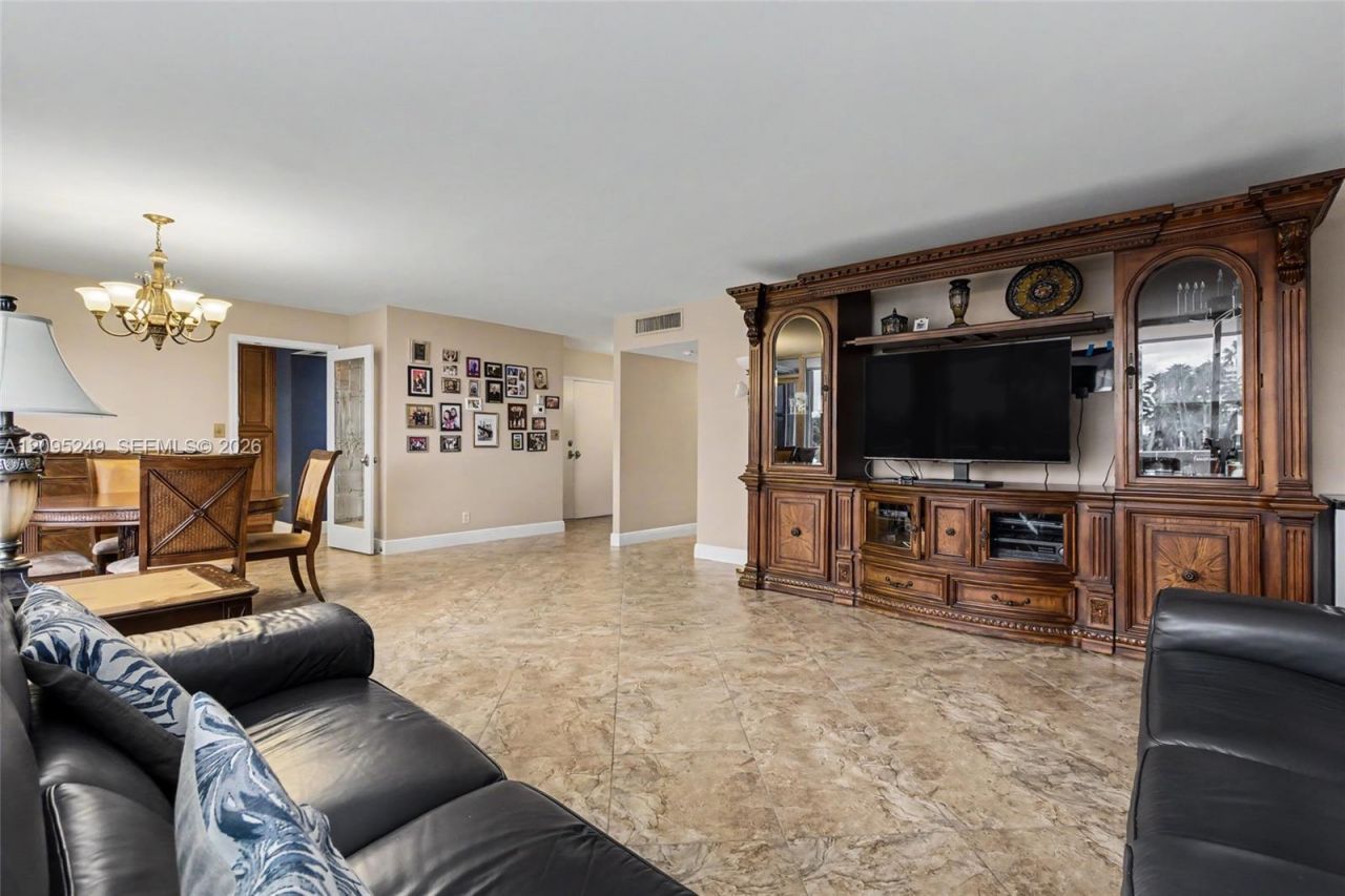 1200 S Ocean Blvd , Unit 3G, Boca Raton, FL 33432 Photo