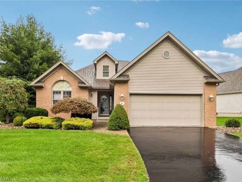 7007 Clingan Road, Unit 85, Poland, OH 44514 Photo 1