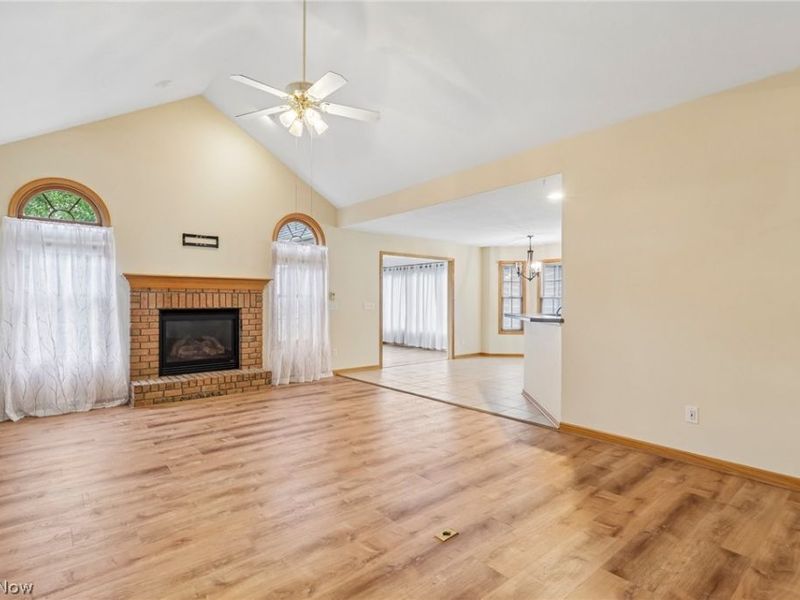 7007 Clingan Road, Unit 85, Poland, OH 44514 Photo 11