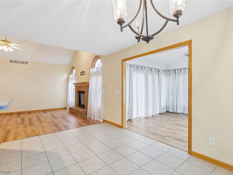 7007 Clingan Road, Unit 85, Poland, OH 44514 Photo 14
