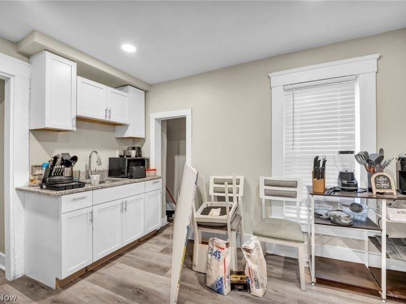 2235 E 101st Street, Cleveland, OH 44106 Photo 21