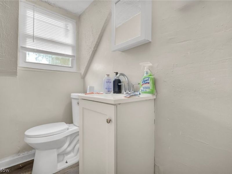 2235 E 101st Street, Cleveland, OH 44106 Photo 29