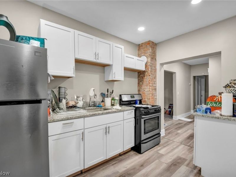 2235 E 101st Street, Cleveland, OH 44106 Photo 6