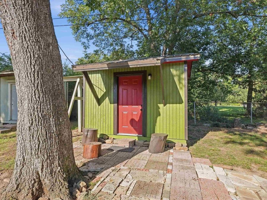 Property Image 46