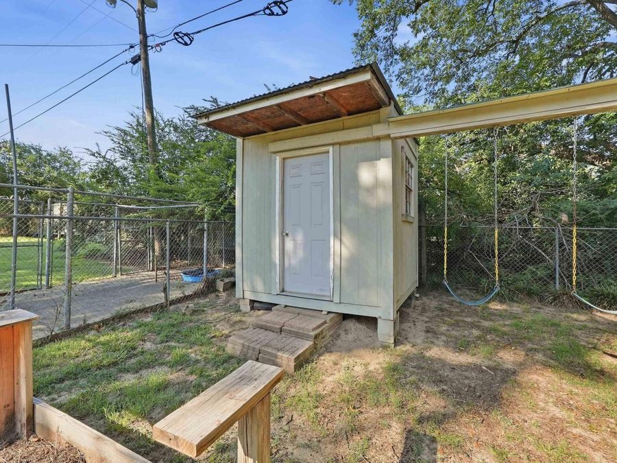 Property Image 47