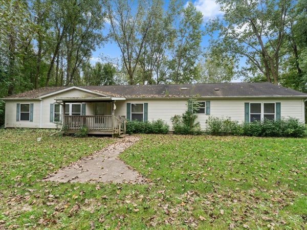 12413 M 60, Jones, MI 49061