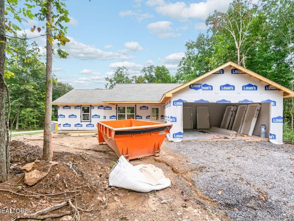 836 Cahita Lane , Crossville, TN 38572