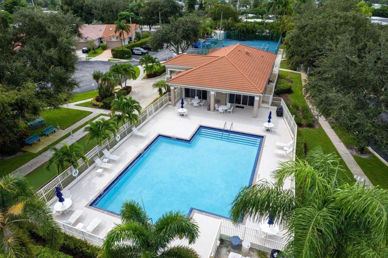94 Sausalito Circle, Boynton Beach, FL 33436 Photo