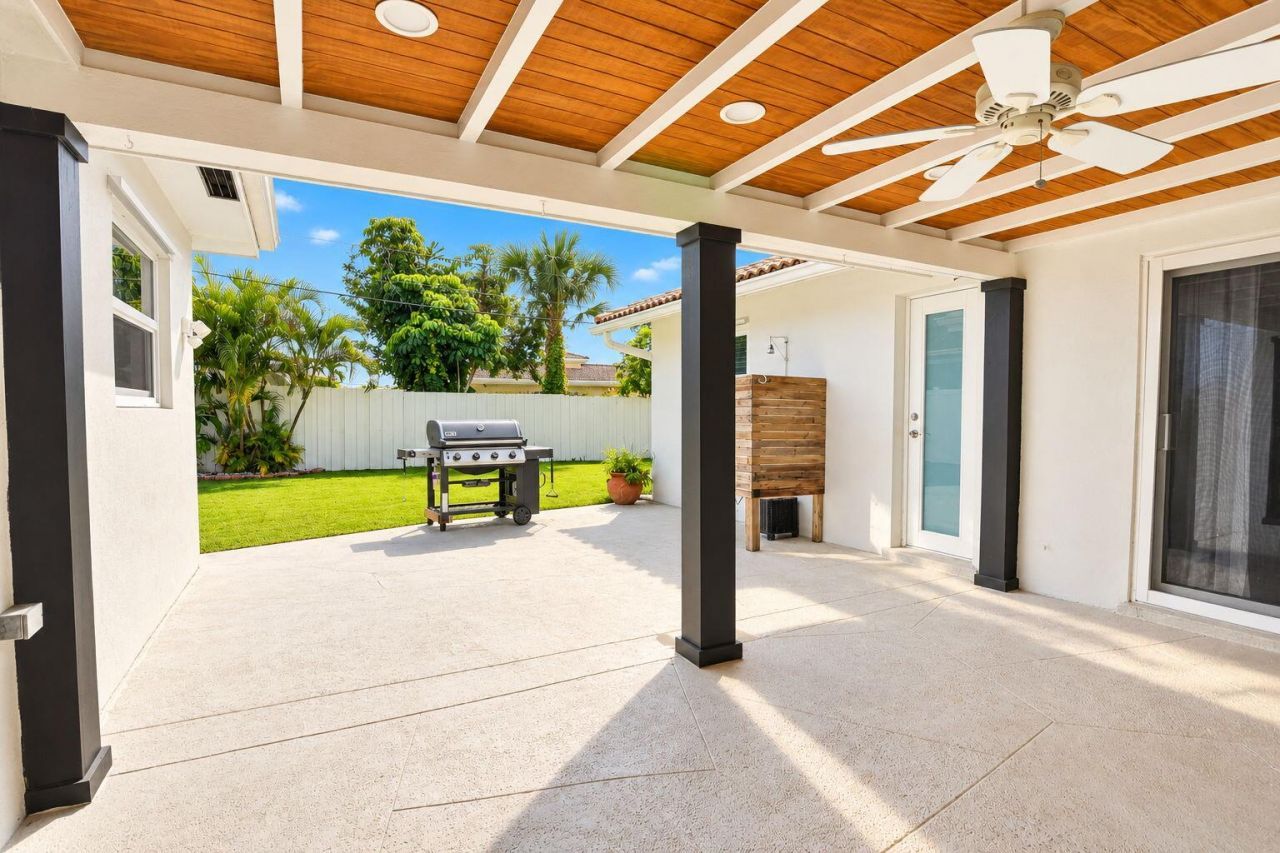 214 NE 25th Street, Boca Raton, FL 33431 Photo