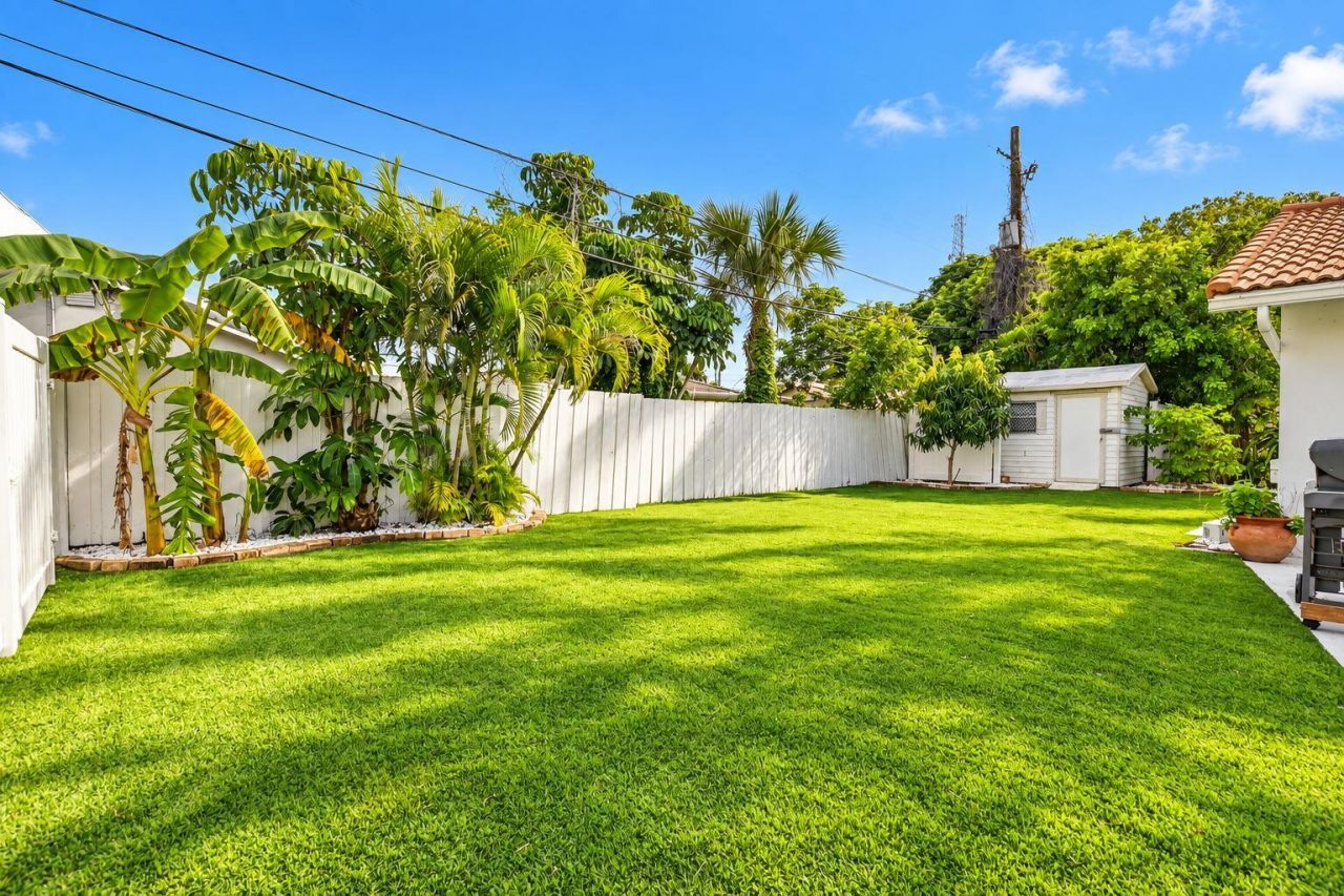 214 NE 25th Street, Boca Raton, FL 33431 Photo