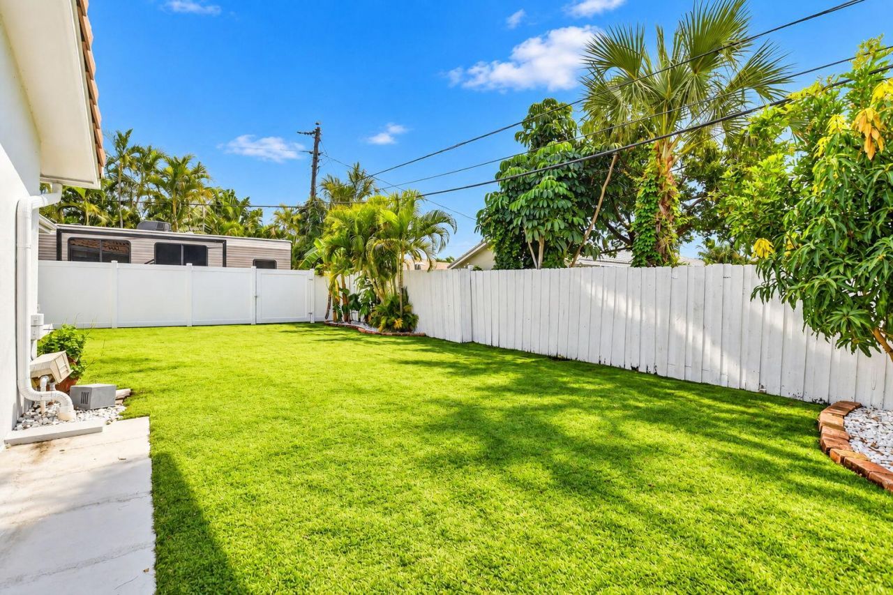 214 NE 25th Street, Boca Raton, FL 33431 Photo