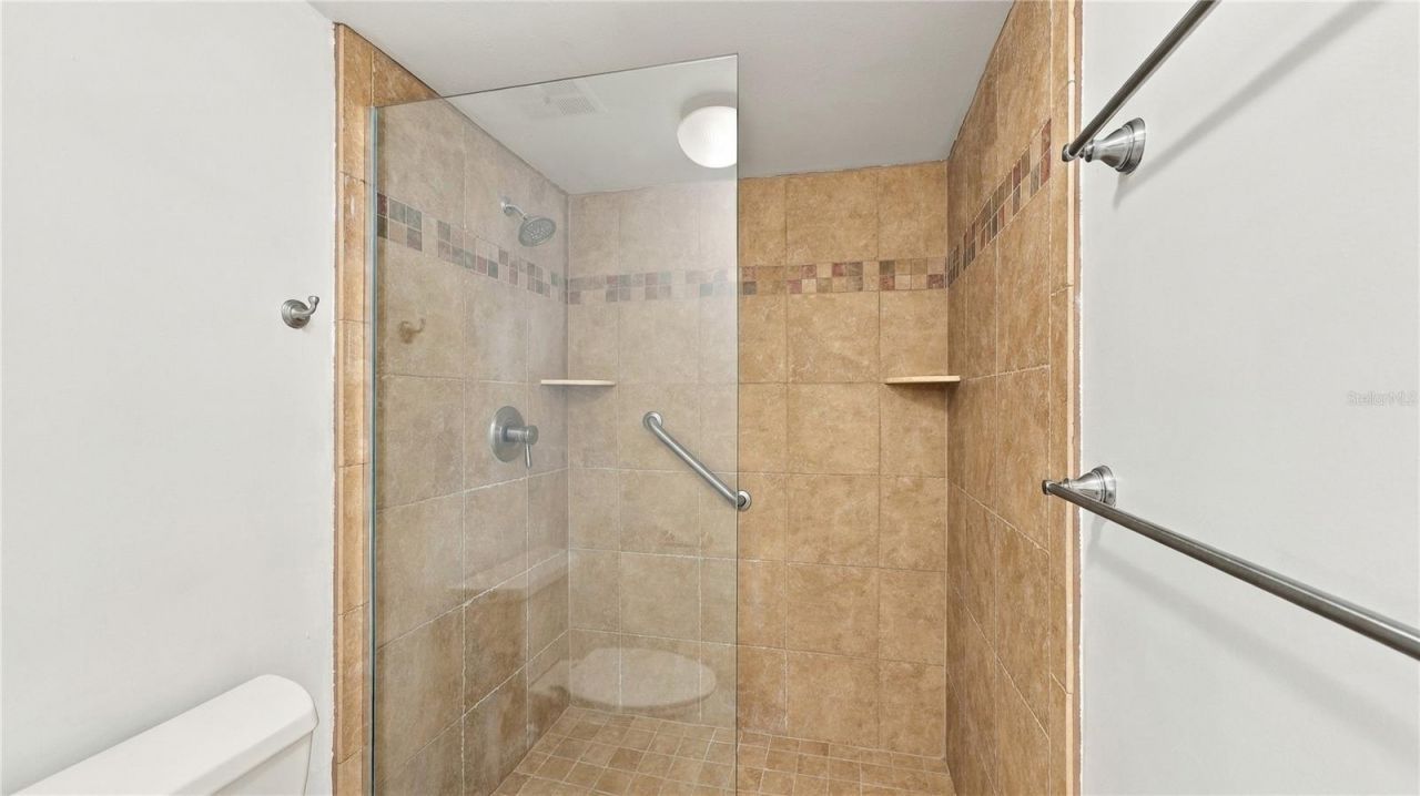 4802 Kestral Park Circle , Unit 22, Sarasota, FL 34231 Photo