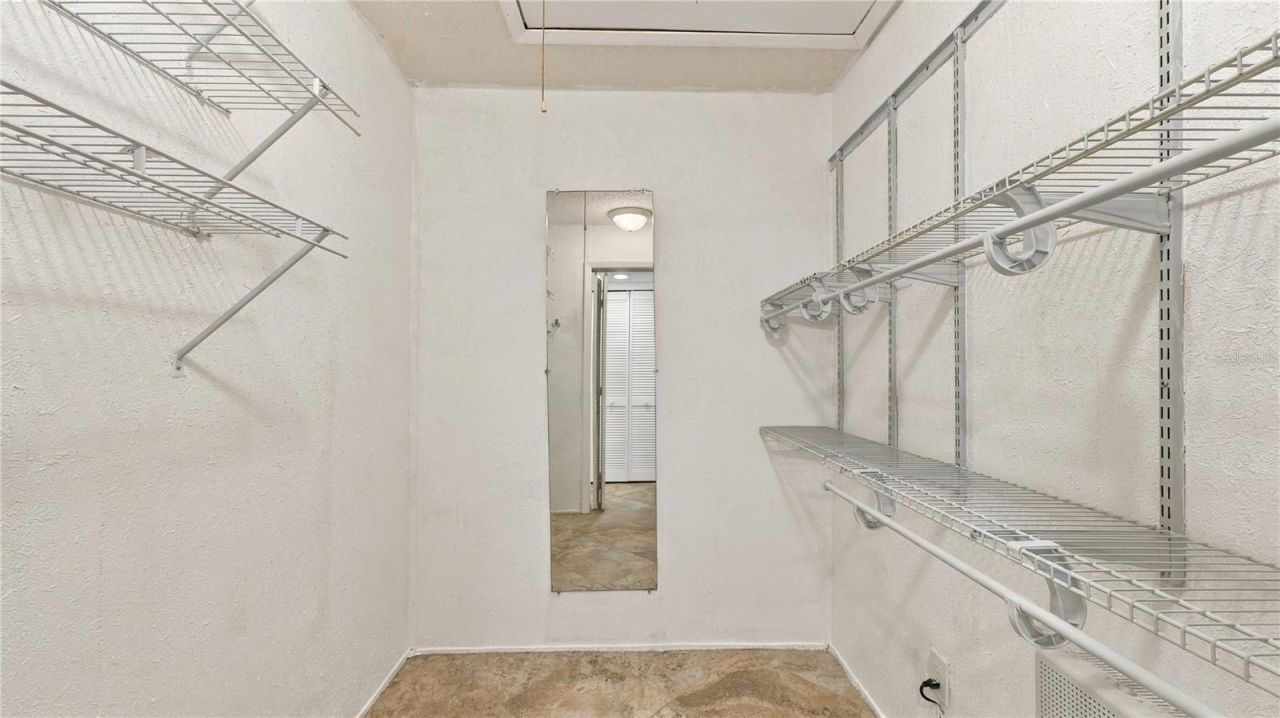 4802 Kestral Park Circle , Unit 22, Sarasota, FL 34231 Photo