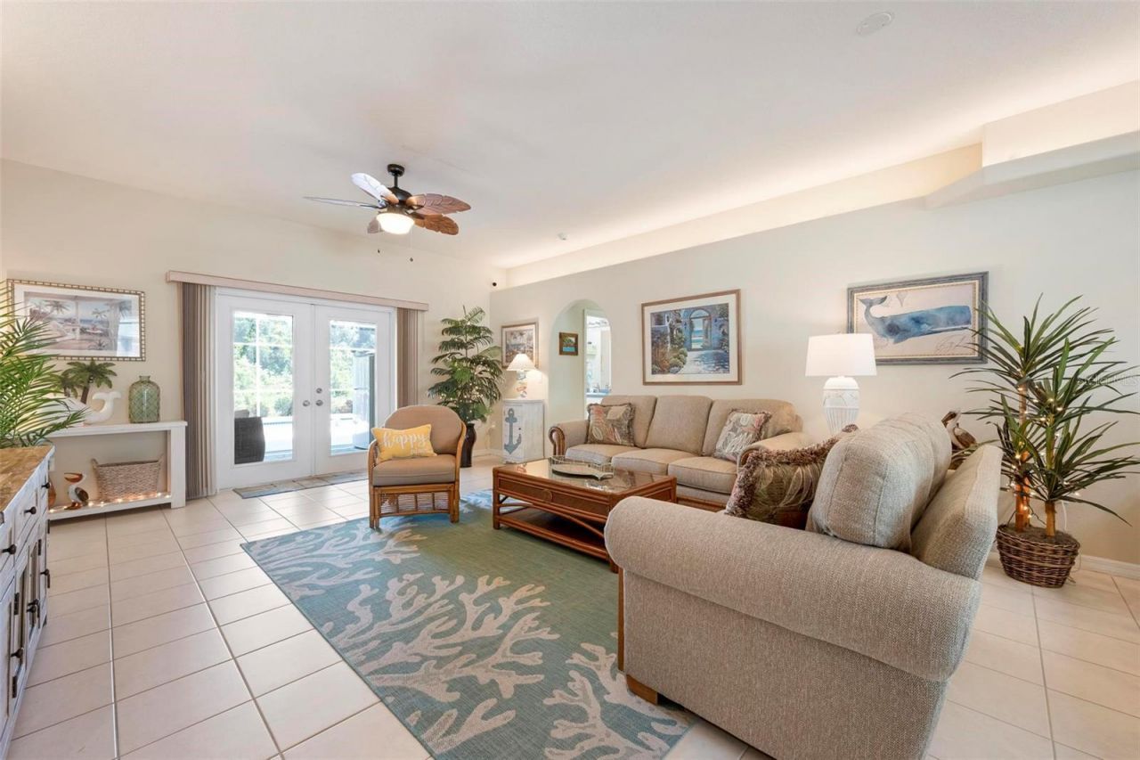 2411 49th Avenue E, Bradenton, FL 34203 Photo