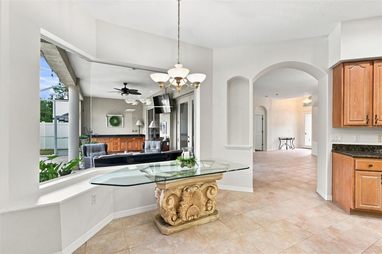 2103 Boot Lake Circle , Tampa, FL 33612 Photo