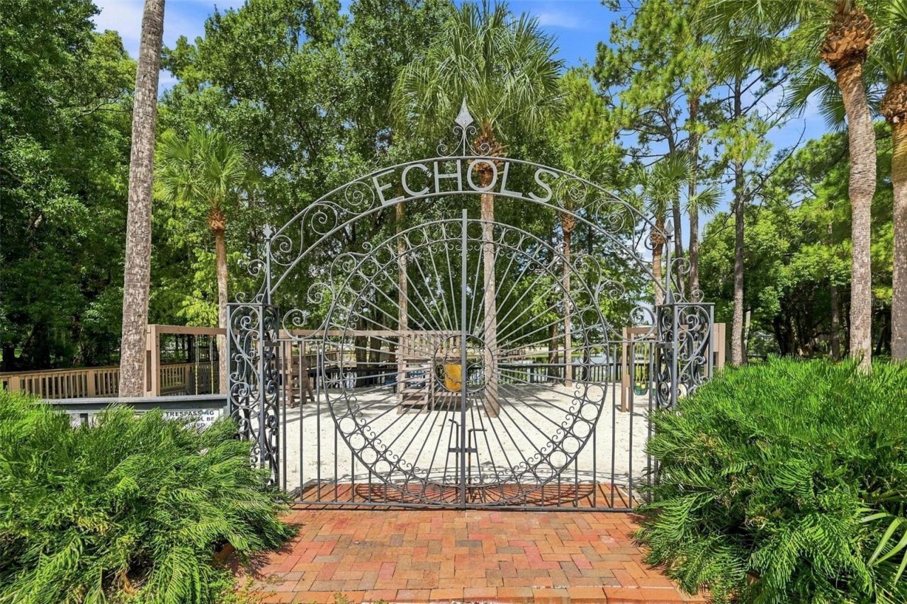 2103 Boot Lake Circle , Tampa, FL 33612 Photo