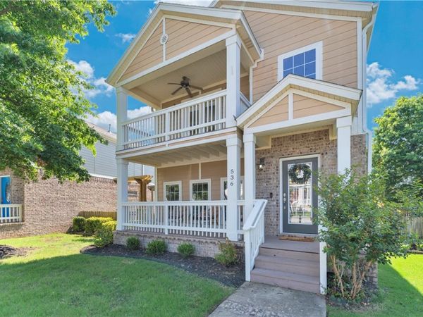 536 Tennyson Lane , Fayetteville, AR 72704