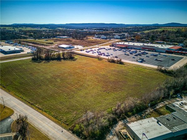 * Forward Drive , Harrison, AR 72601