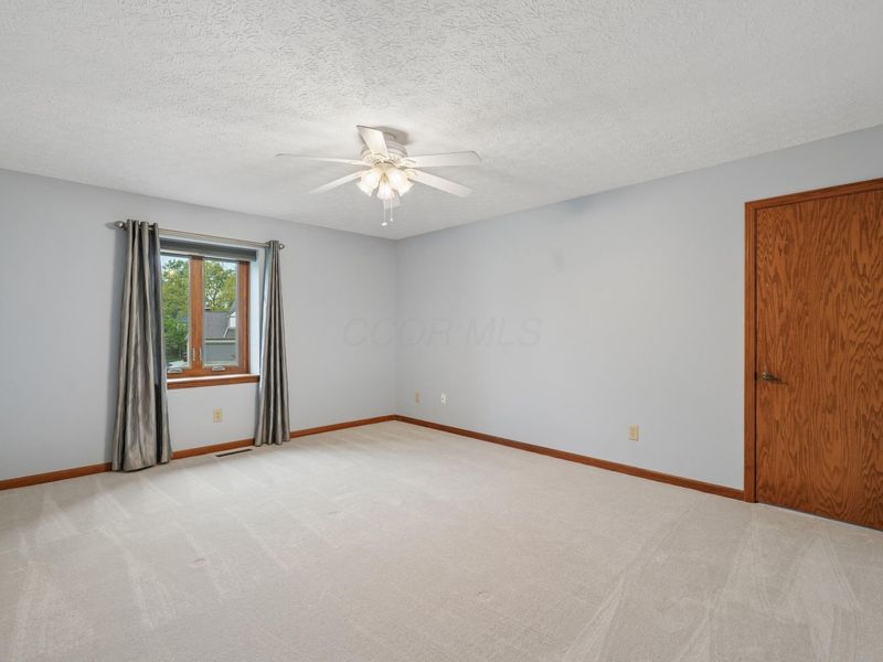 8414 Netherlands Place, Columbus, OH 43235 Photo 31