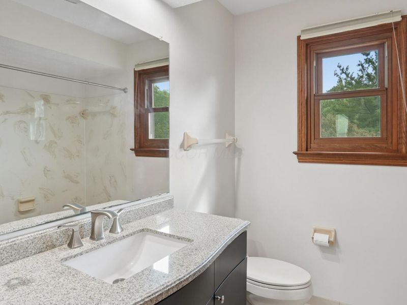 8414 Netherlands Place, Columbus, OH 43235 Photo 38
